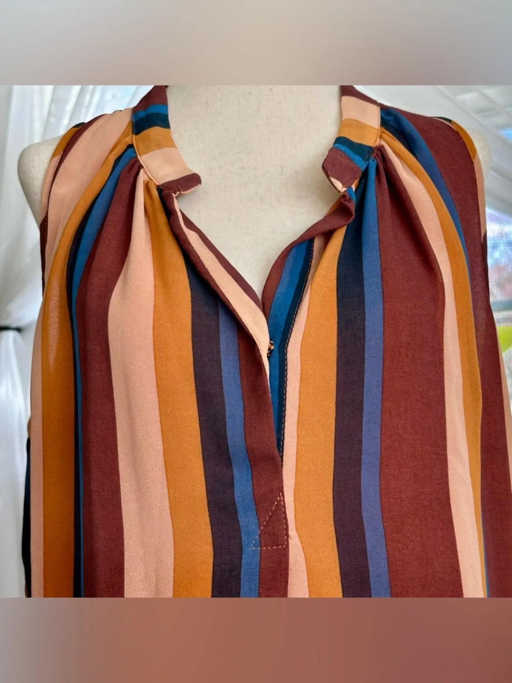 VICI Striped Franciscan Damsel Sleeveless Blouse. Split Neckline Size: Medium